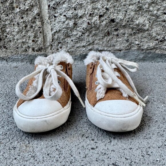ZARA BABY Faux Fur-Lined Tan Sneakers EU 21 US 5.5 Zip Up Suede Toddler Shoe Coz - Picture 4 of 9